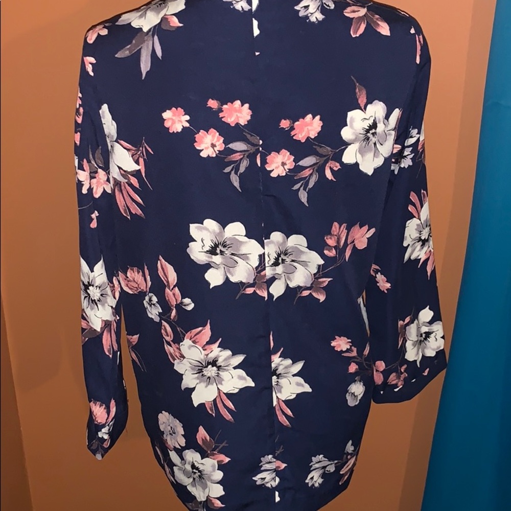 Jacket - Picture 3 of 3